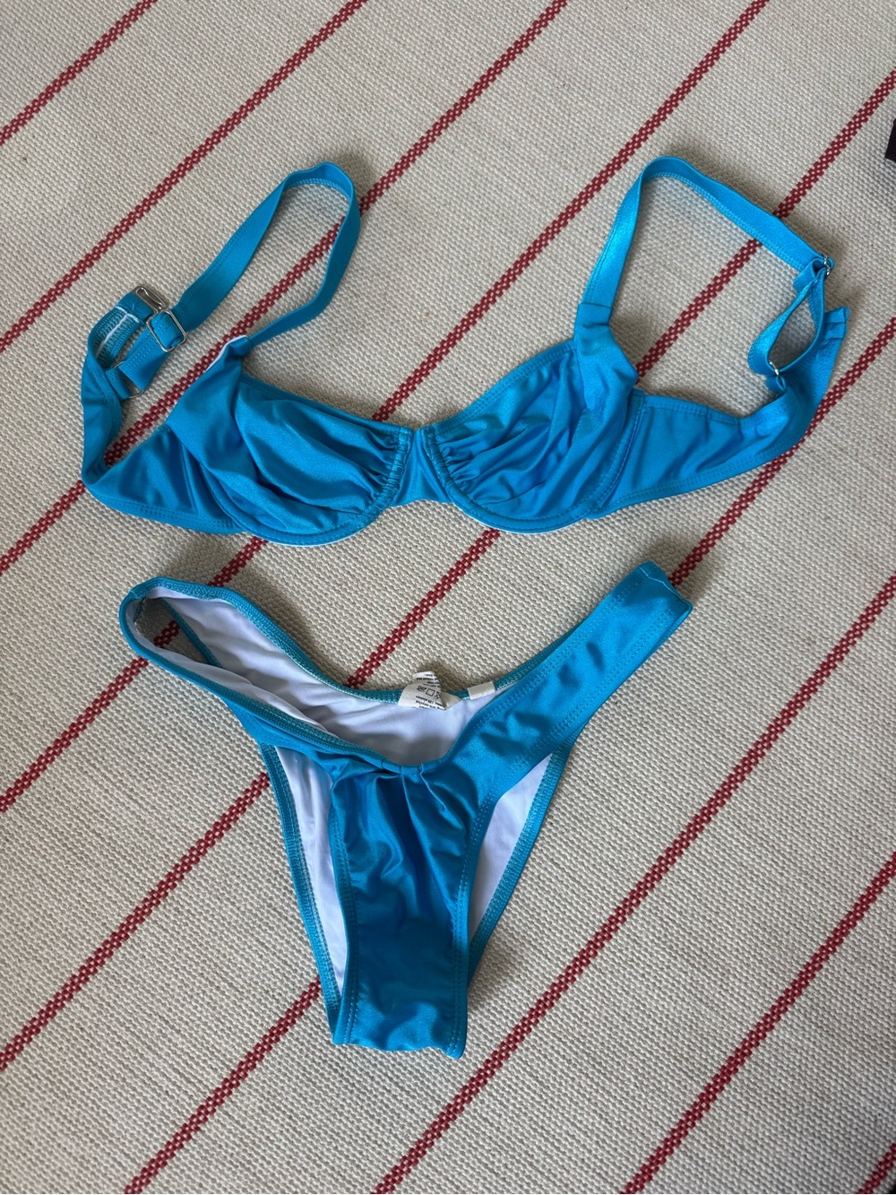 Blue Women's Bikini Set - Vibrant Teal Two-Piece Swimwear